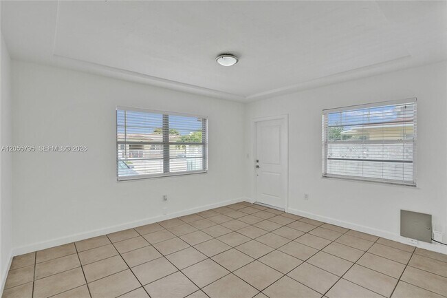 Photo - 2920 SW 3rd St Unit 2920