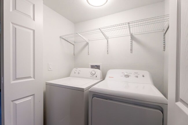 Photo - One bedroom one bath Condominium in Alexis Heights!