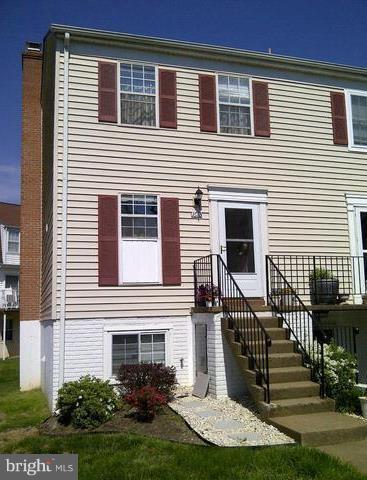 Building Photo - 161 Fairfield Dr