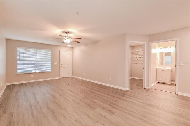 Photo - 3420 Hamlet Loop