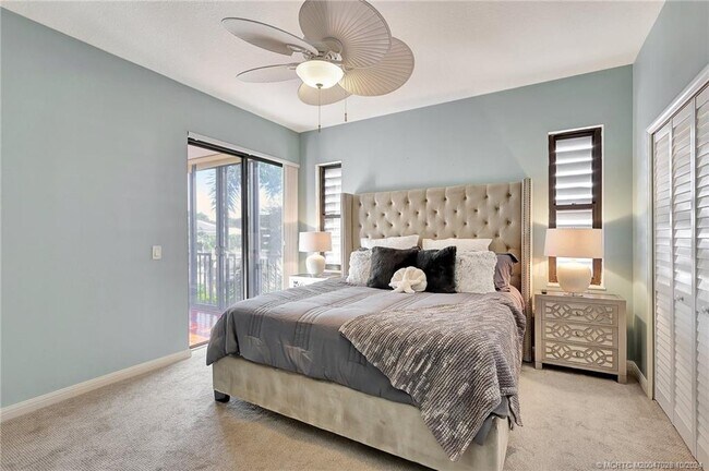 Photo - 150 SE Four Winds Dr Unit B303