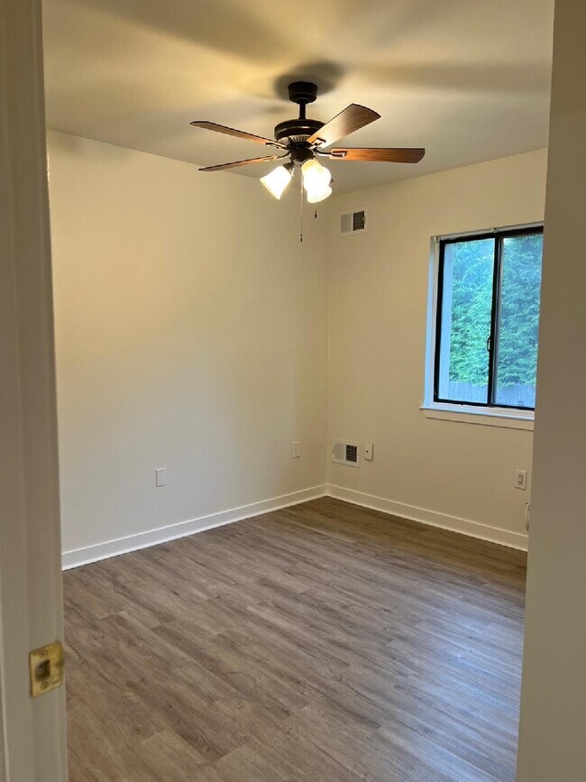 Photo - 420 N Everhart Ave Unit 224
