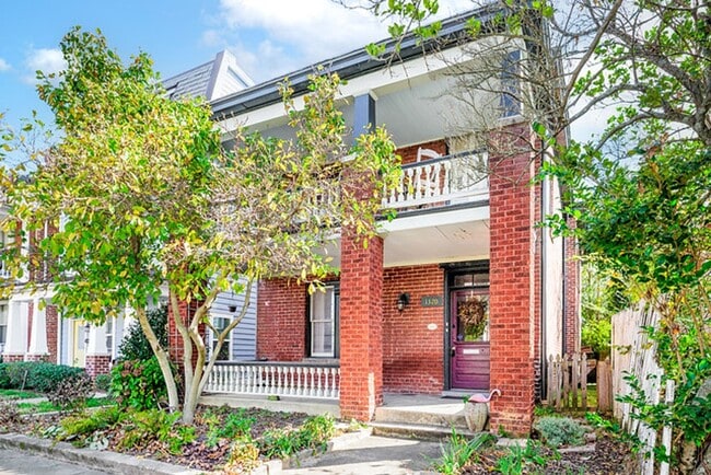 Building Photo - Great Manchester Duplex Unit B Rental