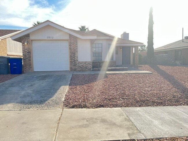 11812 Tracy Austin Ln