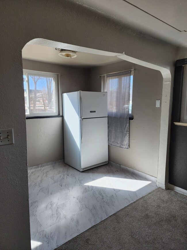 Photo - Acoma Unit 2080