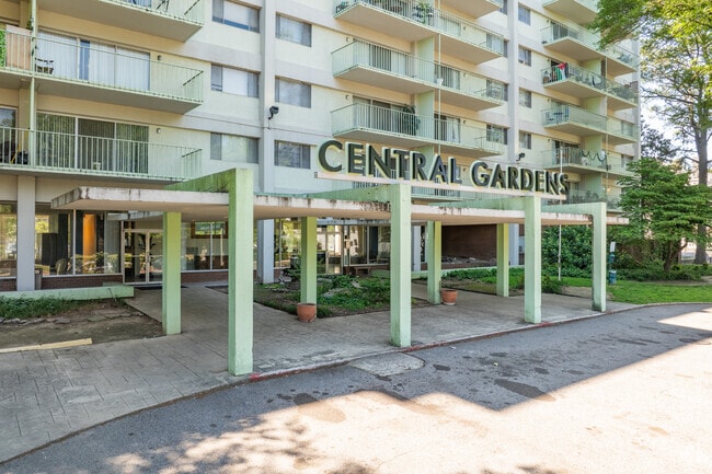 Photo - Central Gardens