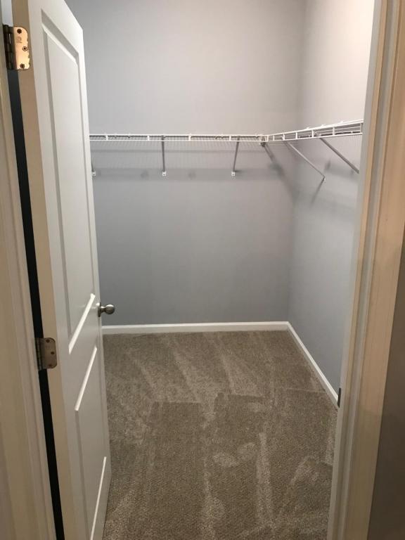 Photo - 820 Hayes Point Cir