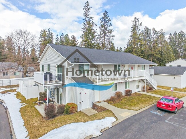 Building Photo - 1 Bedroom 1 Bathroom Home with Off-Street Parking Available in Coeur d'Alene!