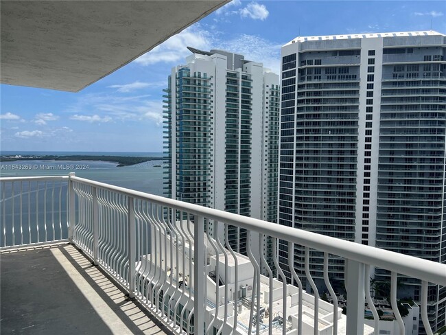 Photo - 1200 Brickell Bay Dr Condo Unit 3823