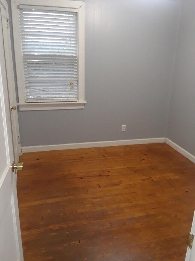 Photo - Christine Avenue Duplex Unidad 2003 Christine Avenue