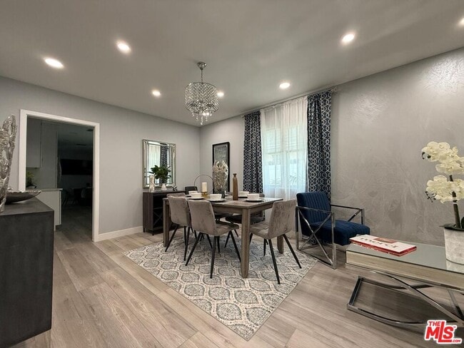 Photo - 515 Myrtle St