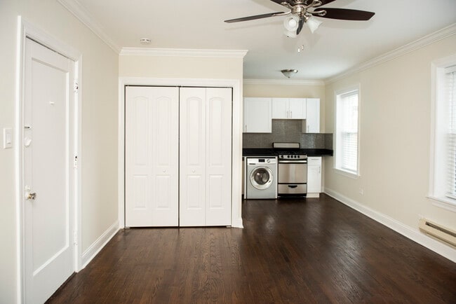 Photo - 2129 N Dayton St