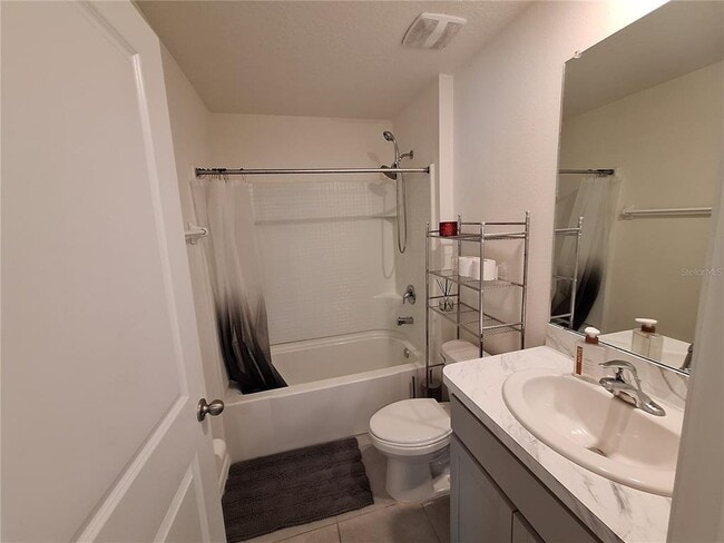 Photo - 511 Sunlit Coral St