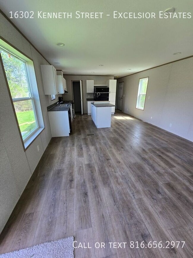 Photo - 16302 Kenneth Dr Unit Excelsior Estates