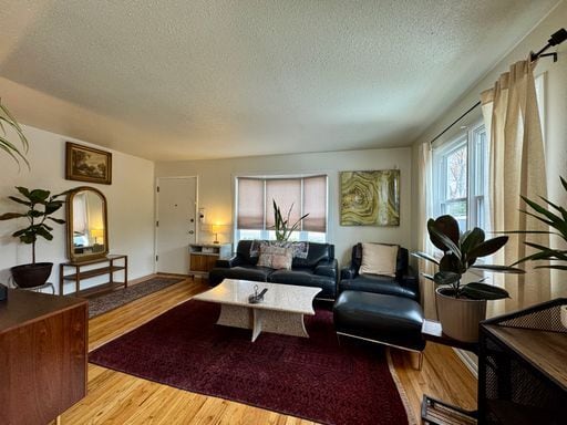 Photo - Furnished 3 Bedroom / 1 Bath – Available Now (3+ Month Stay) Prime Location Near Old Town Arvada!