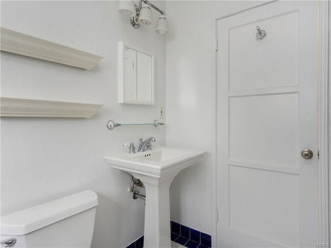 Photo - 6039 W 76th St Casa