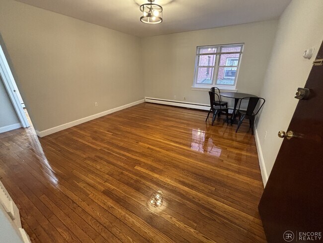Photo - 63 Selkirk Rd Unidad 3