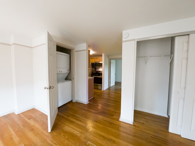 Photo - Apollo & Aurora Apartments