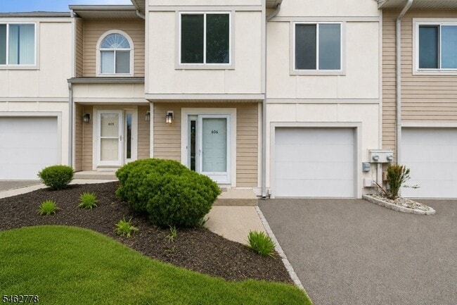 606 Park Pl Unit 606