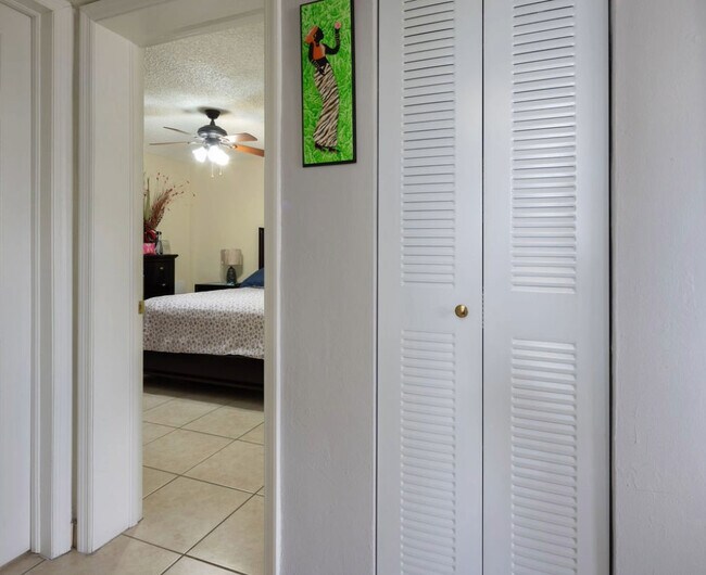 Punta Frances Apartments