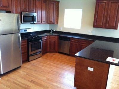 Building Photo - 3831 N Kedzie Ave Unit 2S Rental