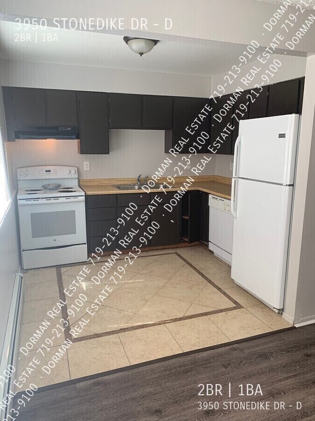 Photo - 3950 Stonedike Dr Unit D