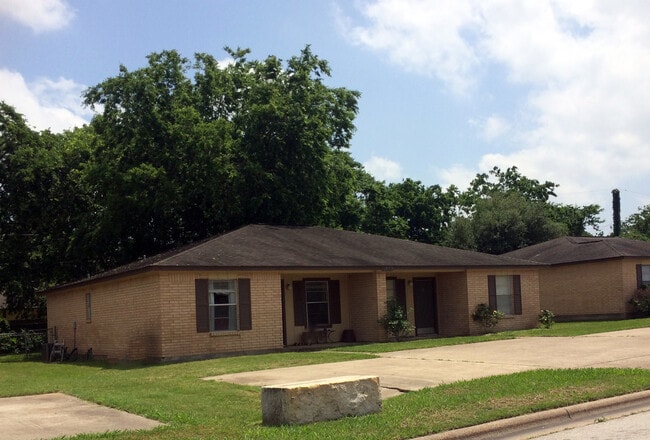 Building Photo - 3612EL Unit A