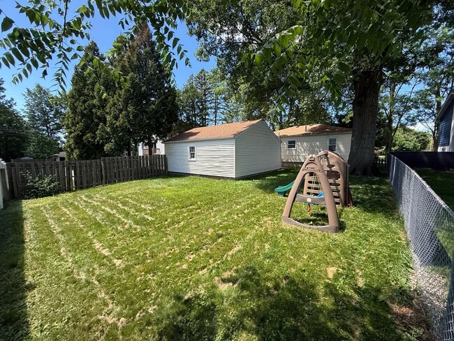 Photo - 2682 Smith Rd