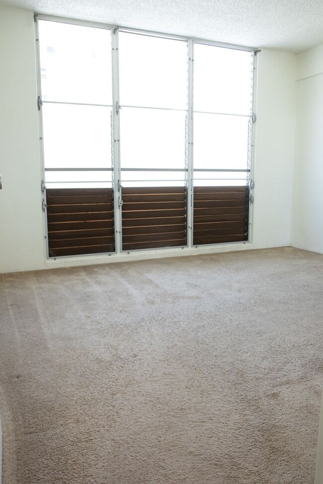936 Lehua Ave