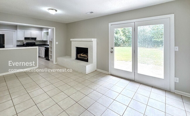 Photo - 392 Shelton Rd