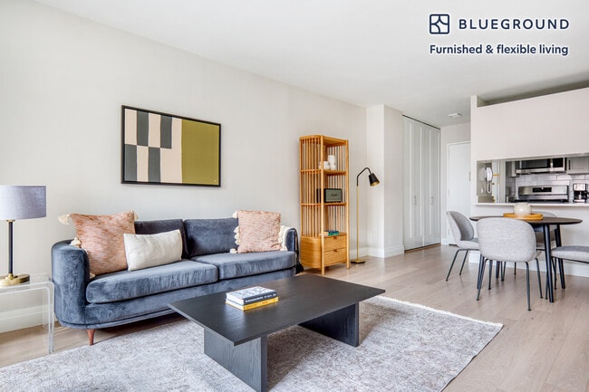 Photo - 225 E 95th St Unit FL16-ID629