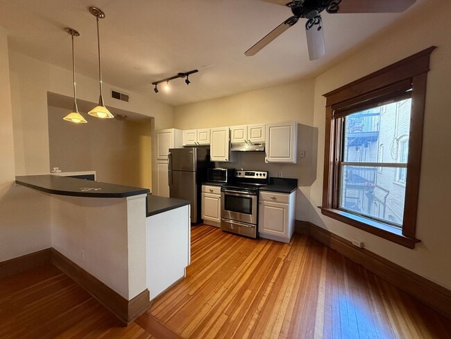 Photo - 1210 E Colfax Ave