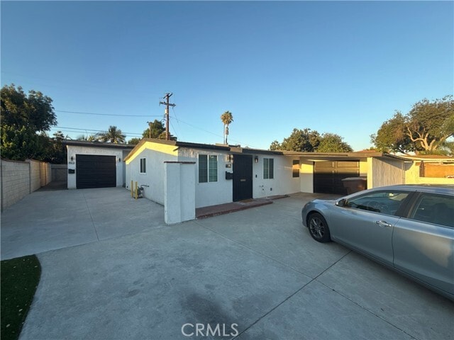 Building Photo - 12391 Lampson Ave Rental