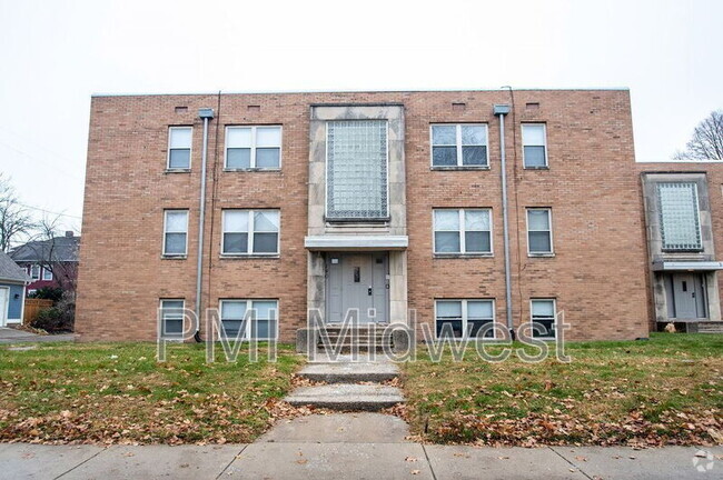 Building Photo - 146 E 19th St Unit Apt 10