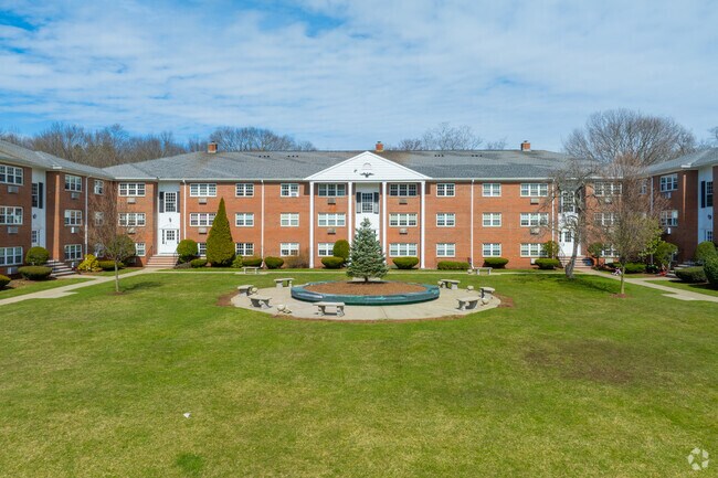 Apartamentos - Old Colony Apartments