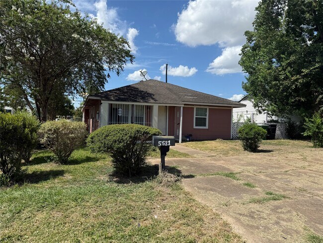 Photo - 5501 Malmedy Rd