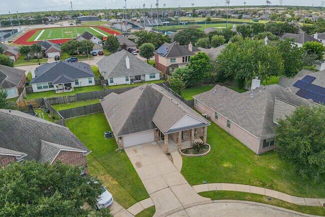 Photo - 21011 Narrow Gate Dr