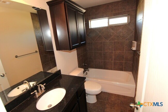 Photo - 2517 Nolan Creek St