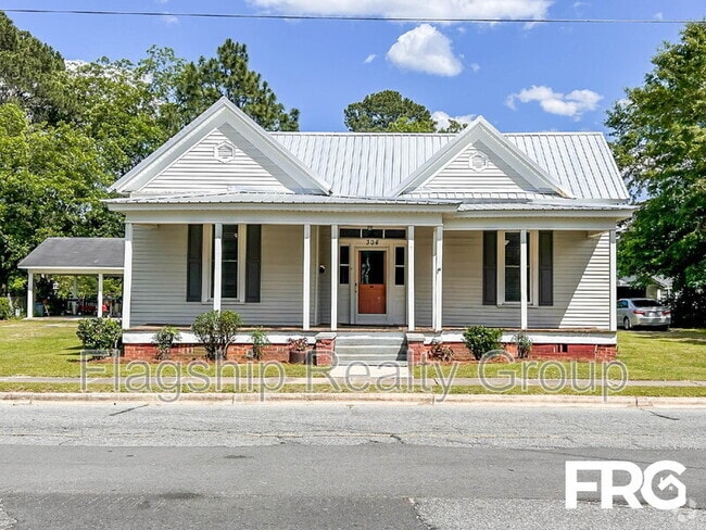 Building Photo - 304 N Caswell St Rental