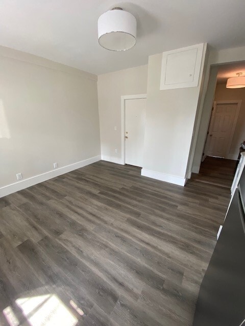 Photo - 100 H St