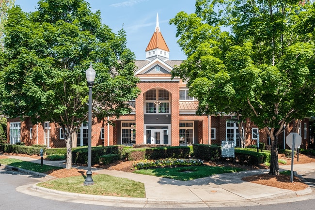 Welcome to Bexley Commons at Rosedale!