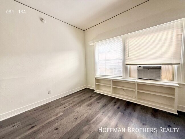 Photo - 1817 Ivar Ave Unidad 106