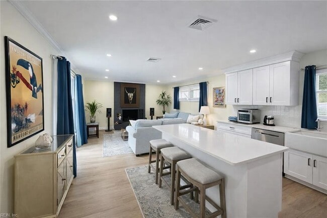 Photo - 4941 Brandywine Dr