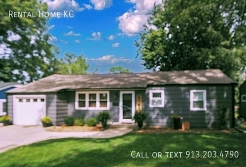Building Photo - 6217 Glenwood St Rental