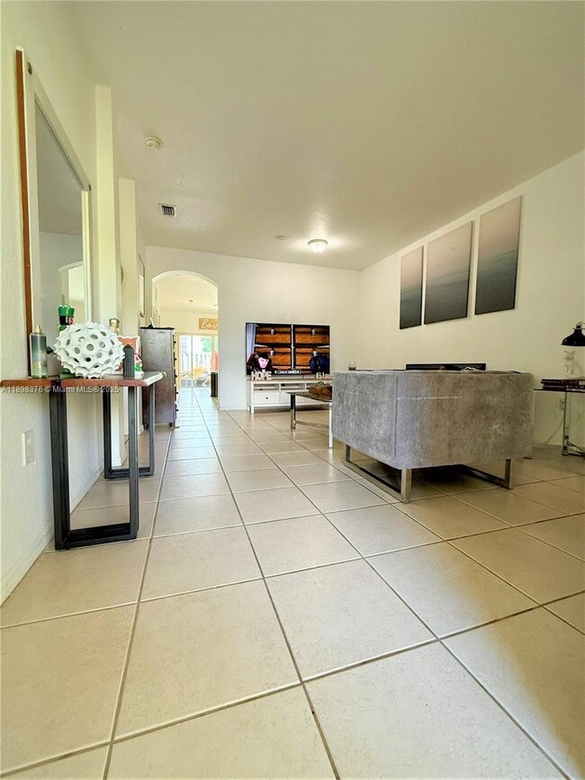 Photo - 10984 SW 182nd Ln