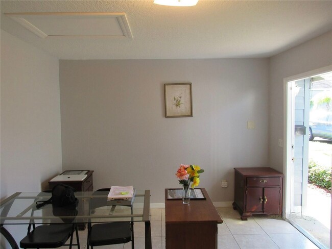 Photo - 934 Caribbean Dr