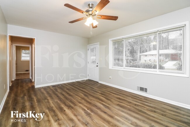 Photo - 2765 Cherry Laurel Ln SW