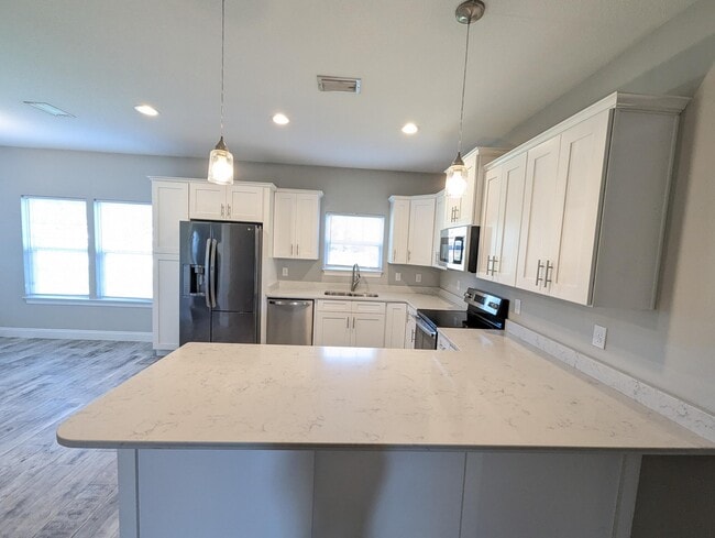 Photo - 2219 Wind Trace Rd N