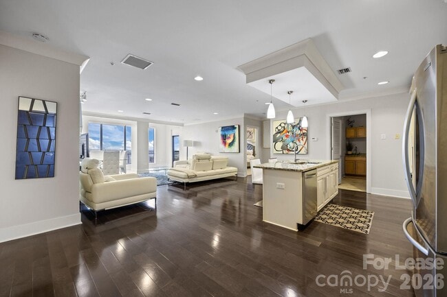 Building Photo - 222 S Caldwell St Unit 1601