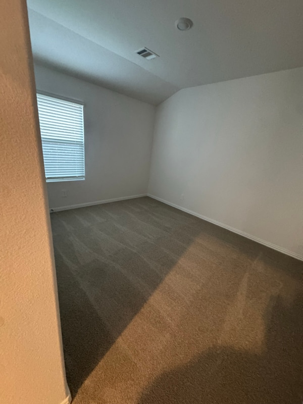 Photo - 608 Marigold Hl Wy